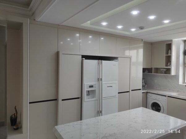 آقای فرشباف