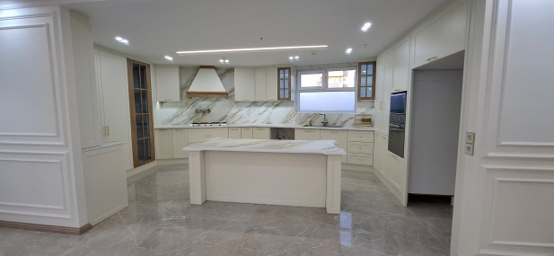 کابینت نئوکلاسیک